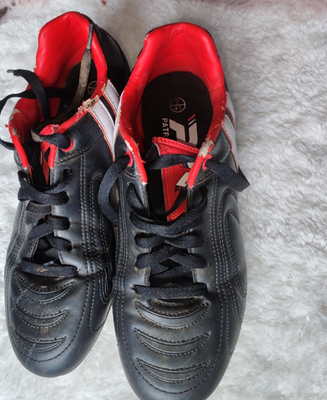 Football boots Meta Patrick Men s Black Geometric Polyester