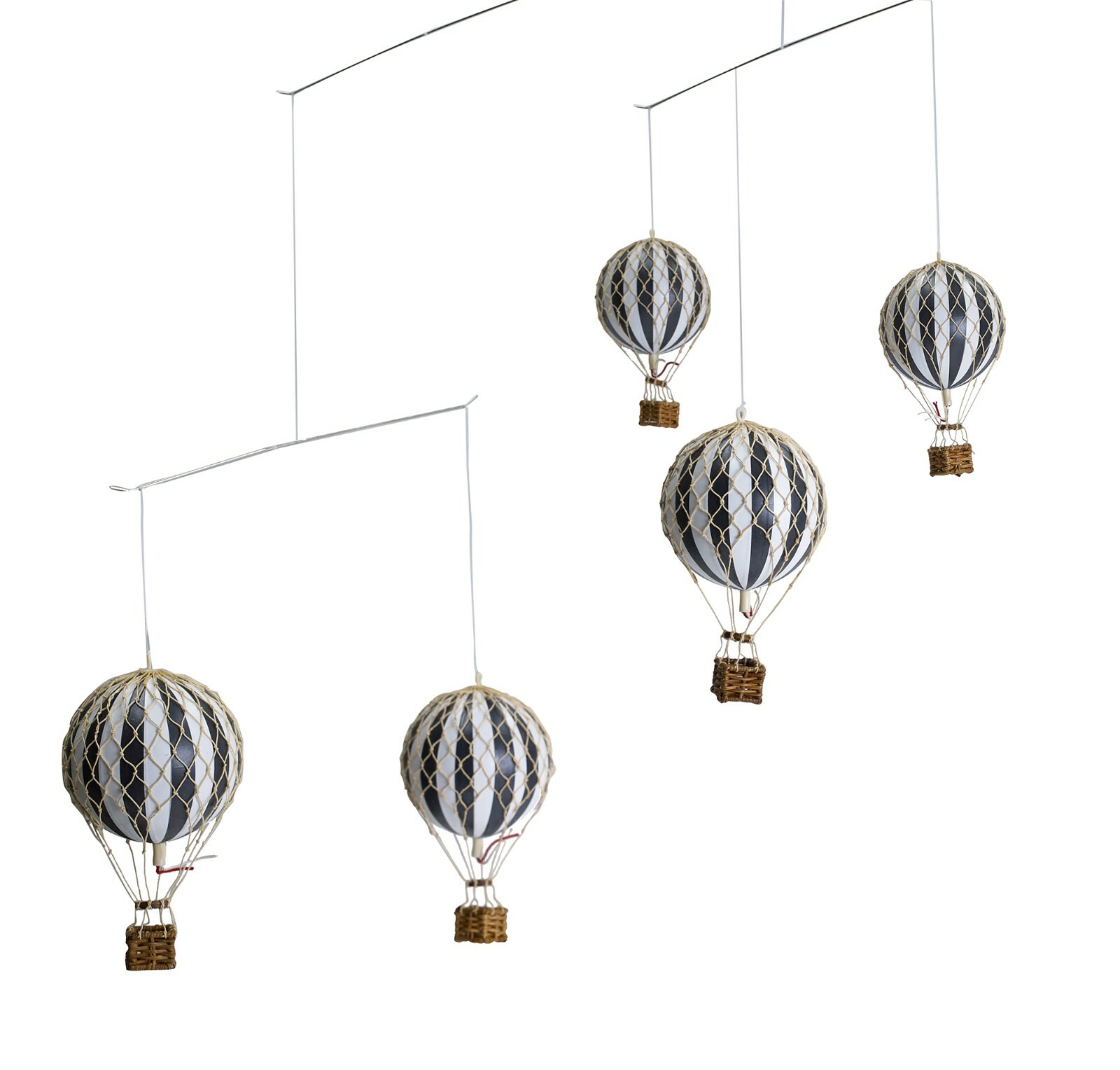 balloon nursery decor