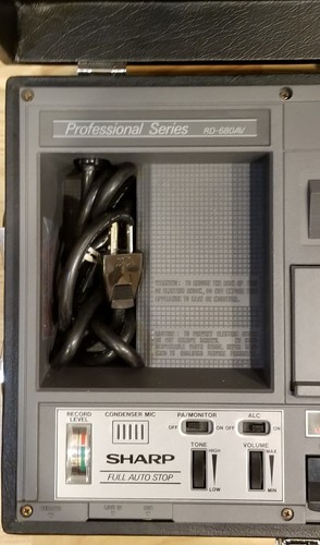 VTG Sharp Professional Series Portable Cassette Recorder RD-680AV Works Clean