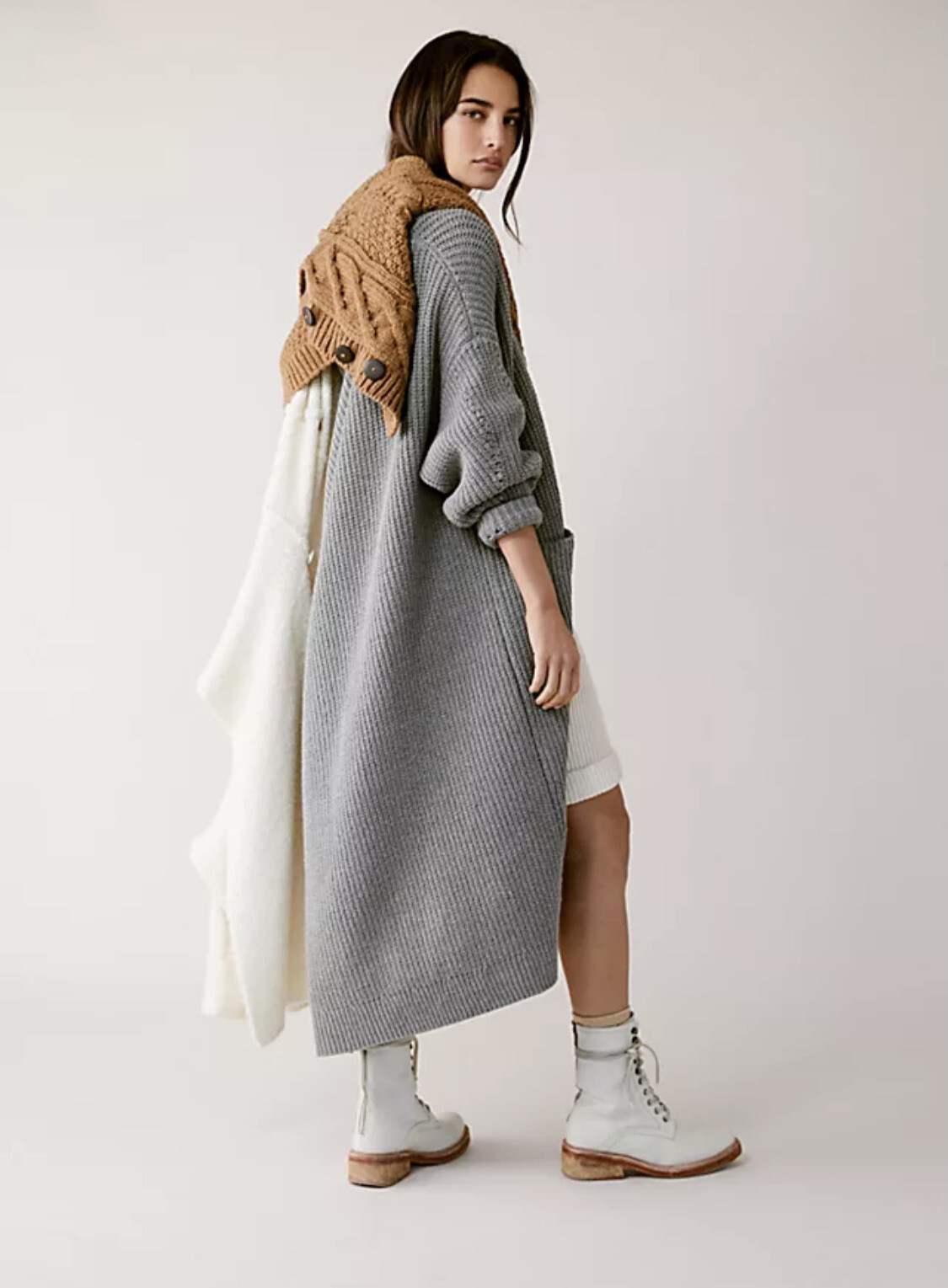 

Free People Skylark Cardi Maxi Плотный трикотаж в рубчик с открытой передней частью Серый  NWT