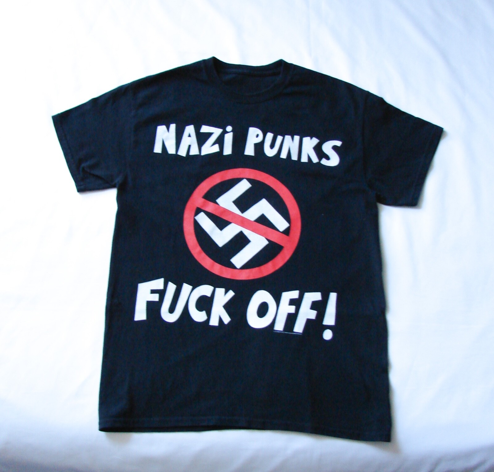 トップス 90s DeadKennedys tee NAZI PUNKS FUCK OFF Vintage Dead Kennedys Nazi Punks FK Off Erase Racism T Shirt