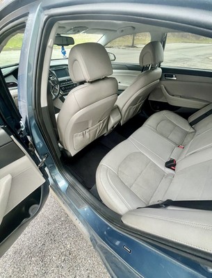 image 4 of interior