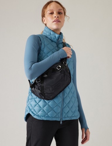 ヴェルディ 支給 非売品 移動ATHLETA ブラックウエストバッグ ヴェルディ 支給 非売品 移動ATHLETA ブラックウエストバッグ