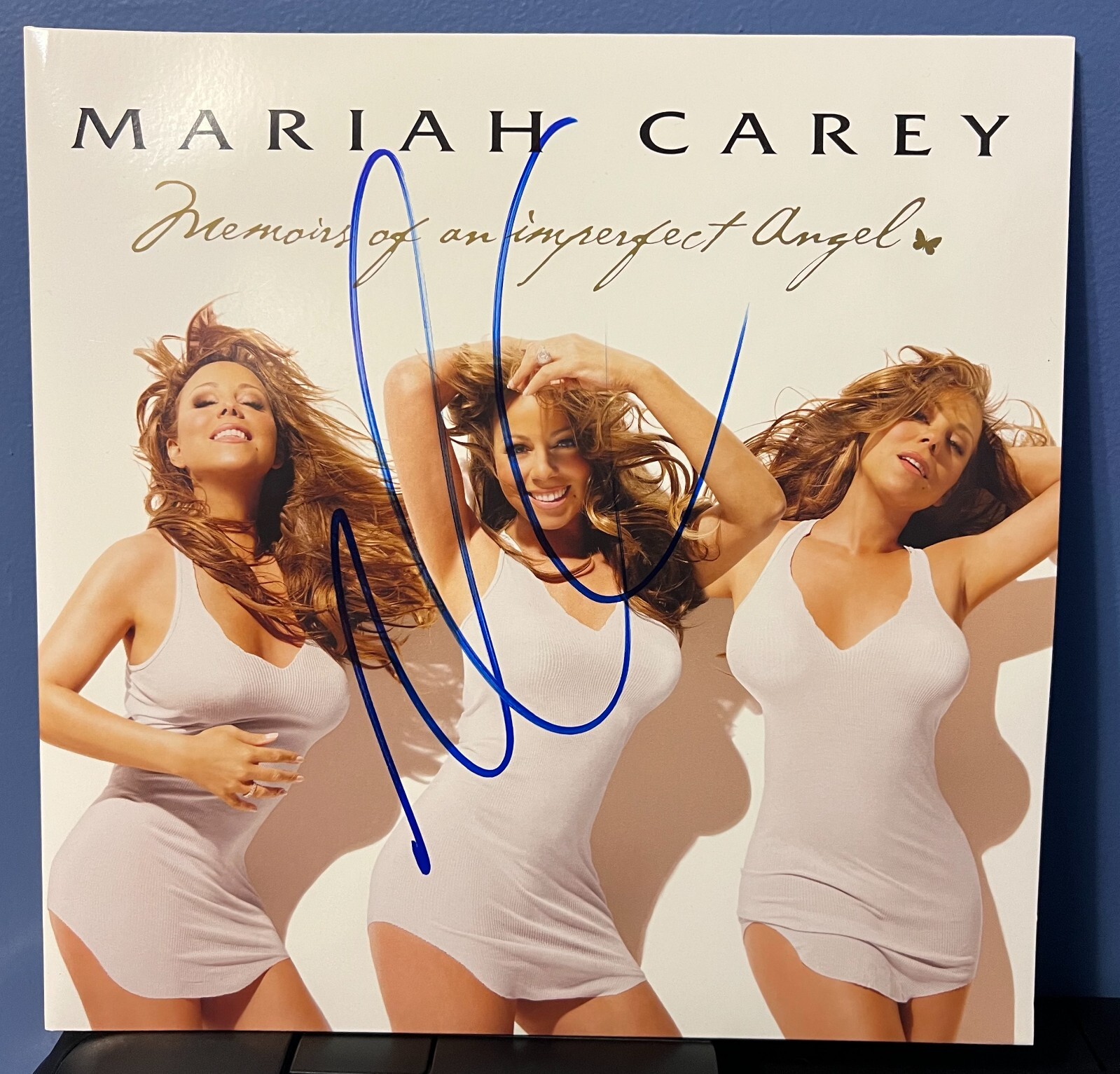 Mariah Carey signed Memoirs of An Imperfect Angel 12
