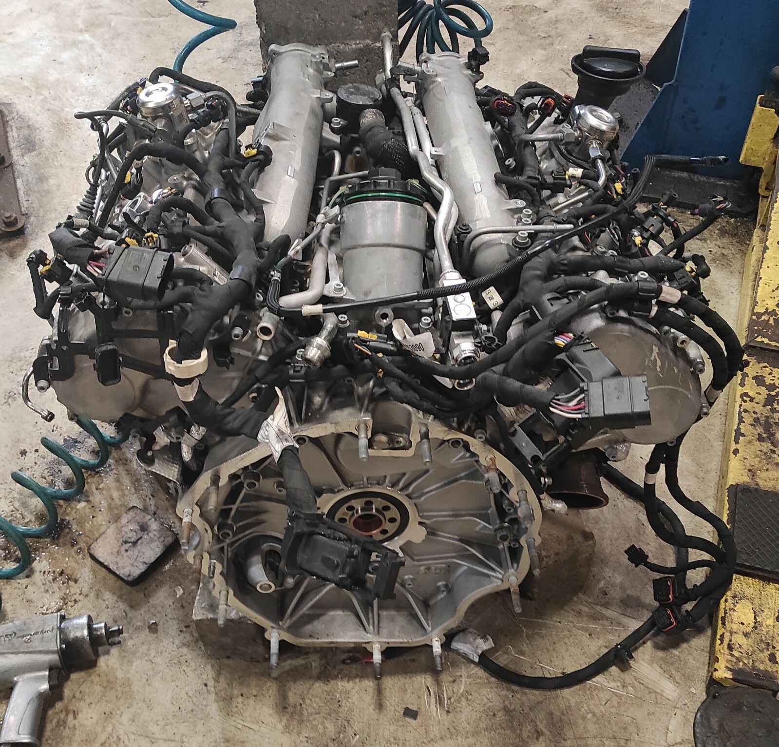 BREAKING ALFA ROMEO GIULIA QUADRIFOGLIO ENGINE PARTS 2.9