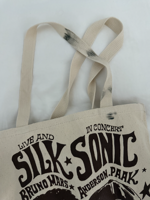 シルクソニック　2022年ライブグッズ　トートバッグ　ブルーノマーズ Silk Sonic Bruno Mars Anderson Paak Live And In Concert Beige