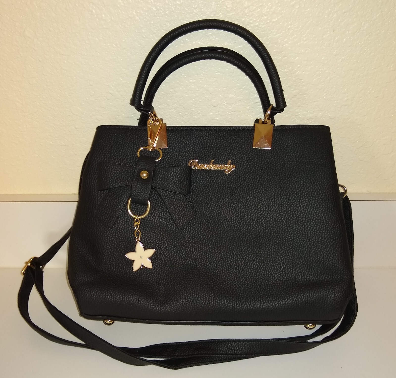Danbaoly Black Faux Leather Purse/Handbag - Used - Great Danbaoly Black Faux Leather Purse/Handbag - Used - Great