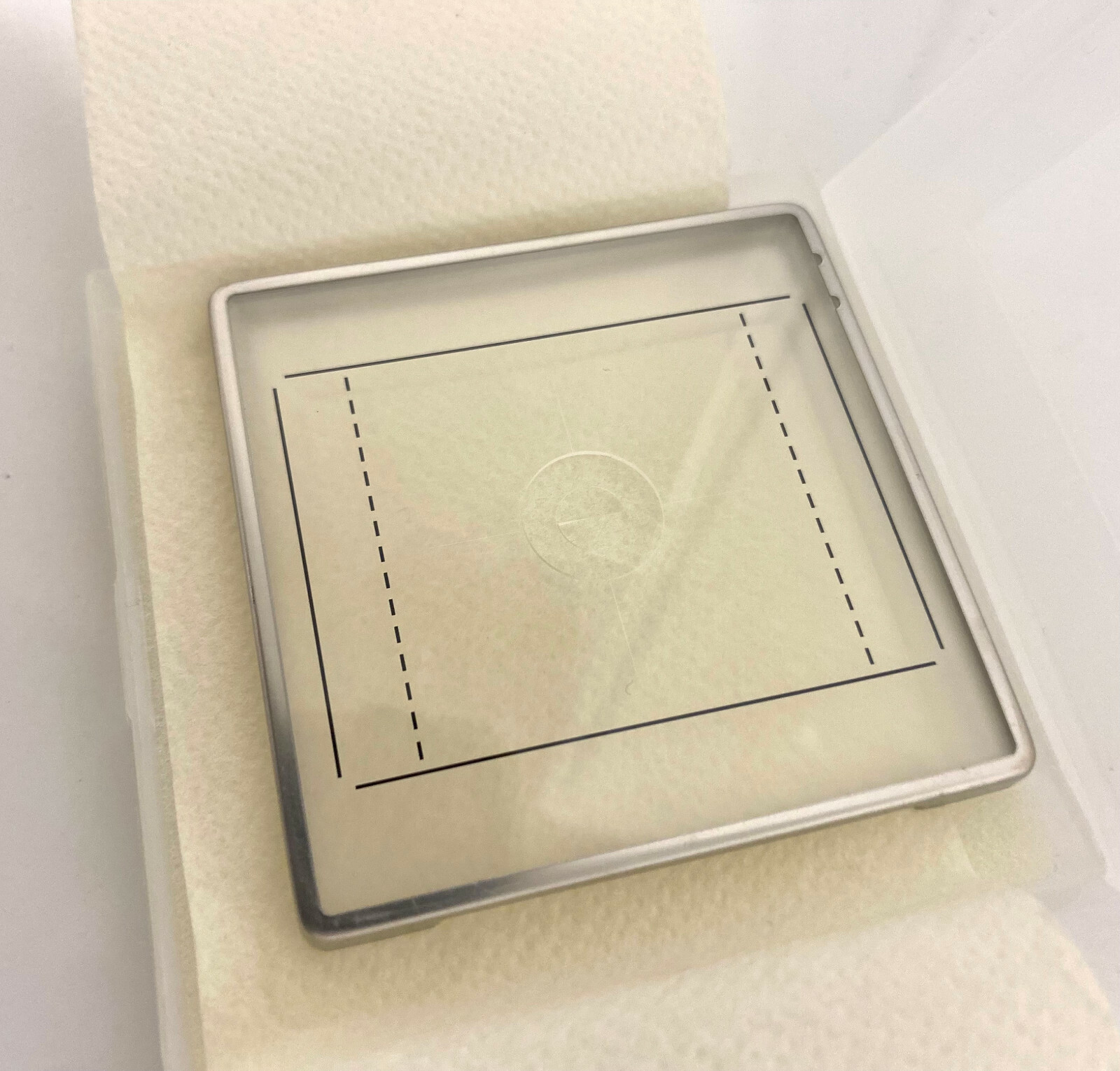 New Hasselblad CFV Acute Matte Focusing ScreenのeBay公認海外通販｜セカイモン