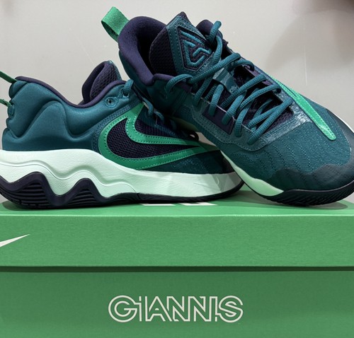 【NIKE】☆スニーカー☆Giannis Immortality 3 Basketball Shoes Nike Giannis Immortality 3 Men's Basketball Shoes Color