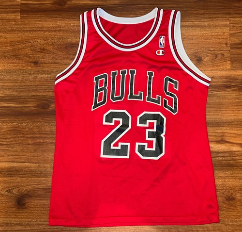 NBA Champion BULLS ブルズ　ジョーダン 23 赤ロンパース Size 48 VTG Champion Jordan Jersey Chicago Bulls #23 NBA 90s