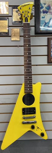 Gibson Epiphone Mo'Baby モダーンベイビーアンプ内蔵 Gibson Epiphone Mo'Baby モダーンベイビーアンプ内蔵 ギター