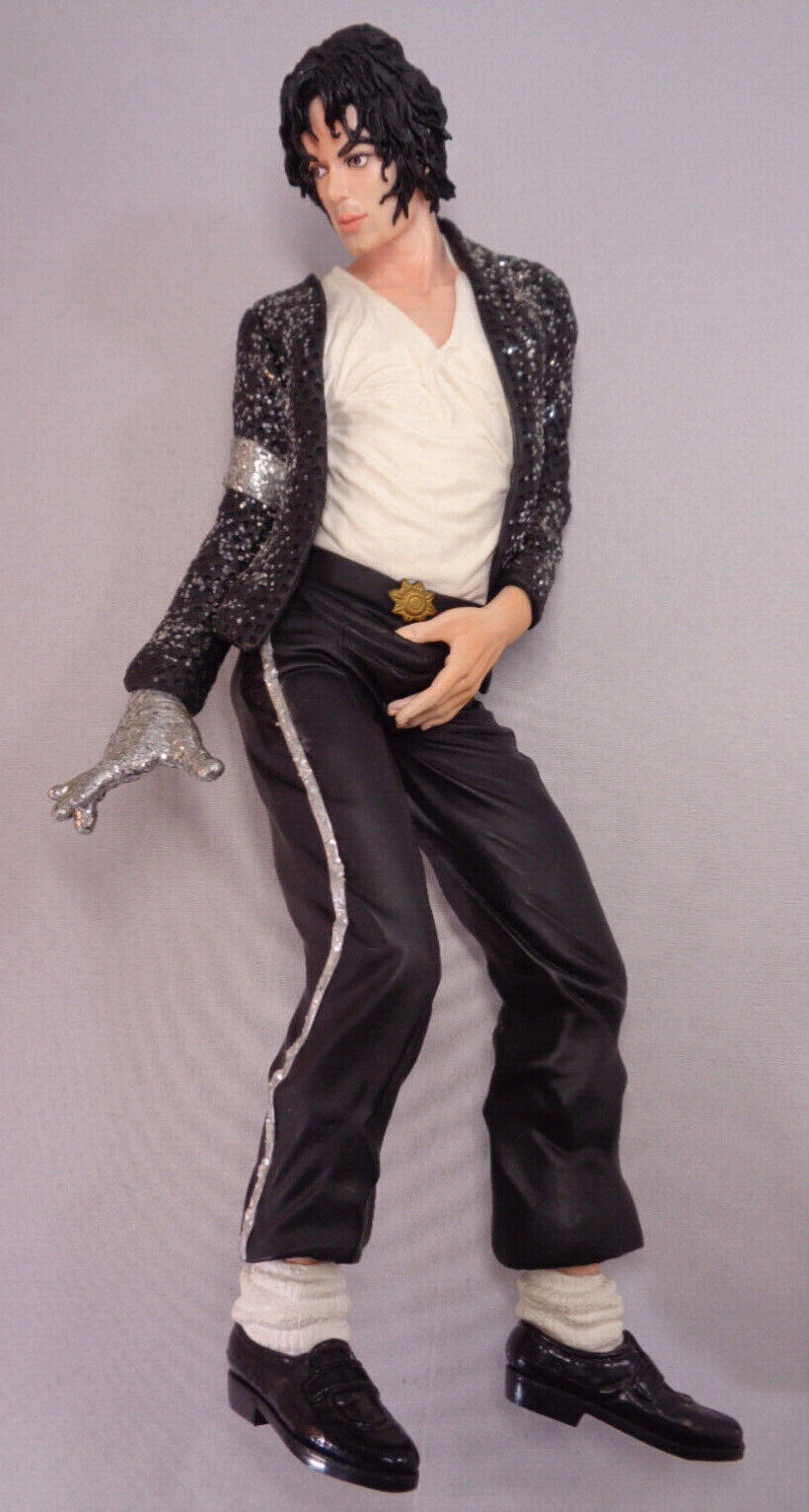Michael Jackson 1/6 Scale Billie Jean Limited Edition Figure Michael Jackson 1/6 Scale Billie Jean Limited Edition Figure