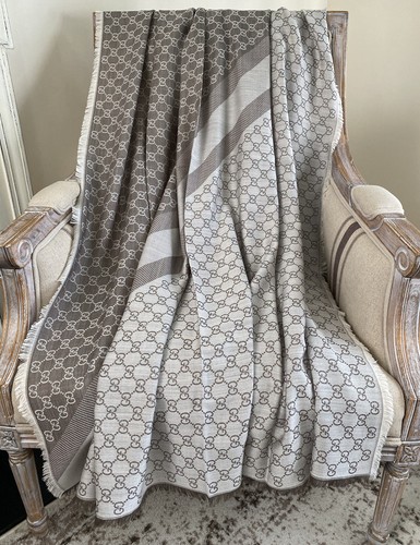 累積売上総額第１位【GUCCI★グッチ】ROMBO WEB TWILL SCARF s-l400.jpg