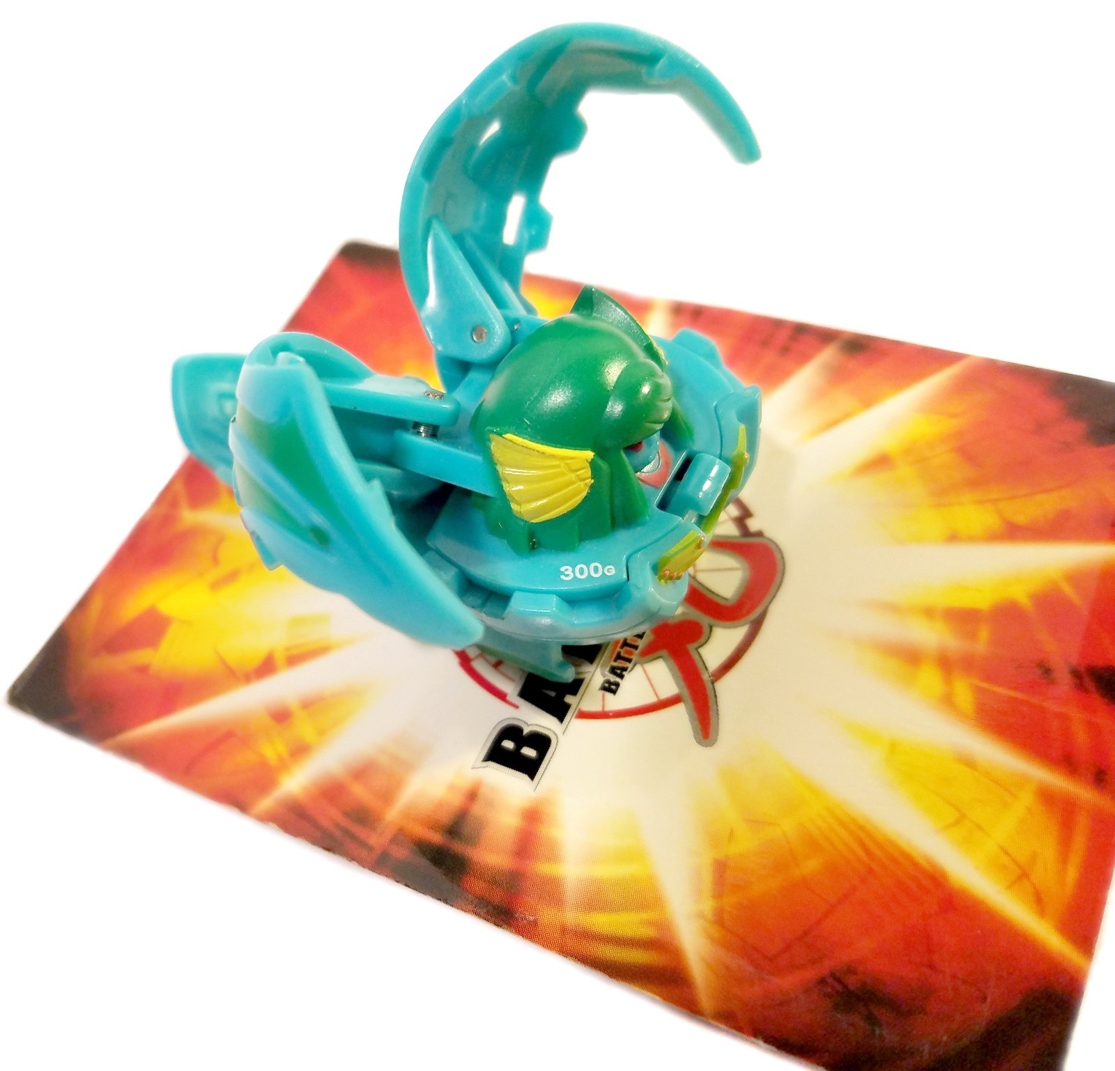 Bakugan Harpus Green Ventus B2 Bakuclear 300g Fire Pit Gate Card and 1 Card