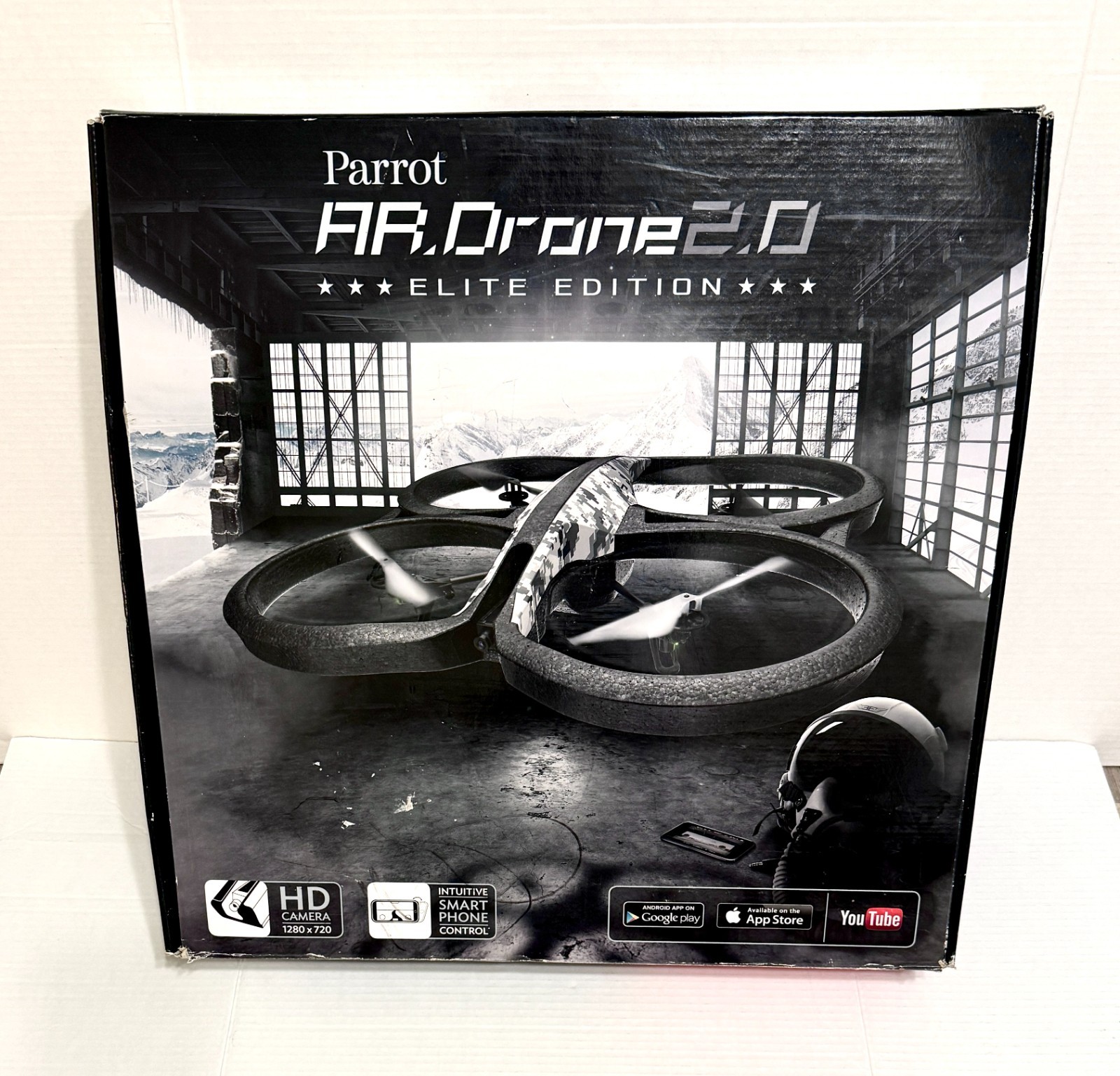 Parrot AR Drone 2.0 Elite Edition. HD Camera. Smart Phone Ctrl