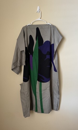 IKKO TANAKA ISSEY MIYAKE カードケース 名刺交換時の会話が弾む。“切り取って使う”ユニークなカード