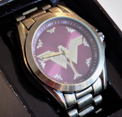New In Box DC Comics Wonder Woman WW Watch Bronze Link Band Adult Super Hero