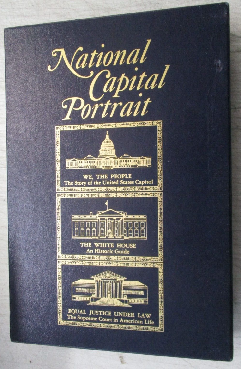 洋書 National Geographic THE UNITED STATES OF National Geographic. The United States of America: Walker