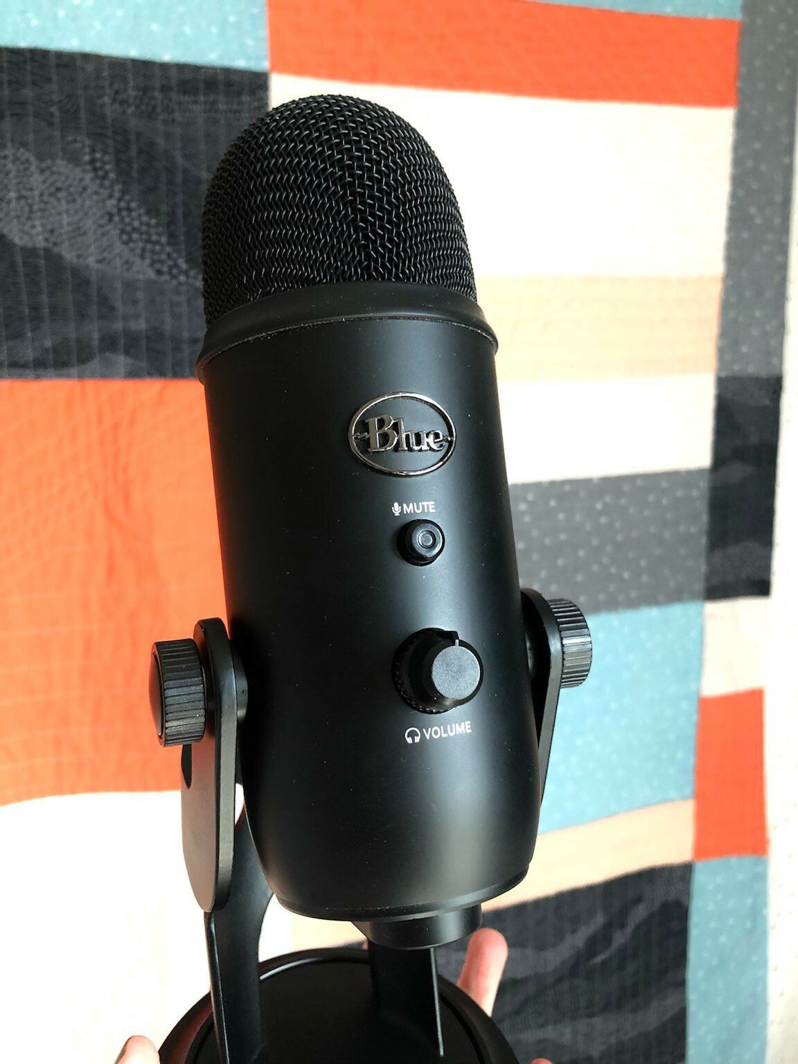 Blue Yeti Professional MultiPattern USB Condenser Microphone