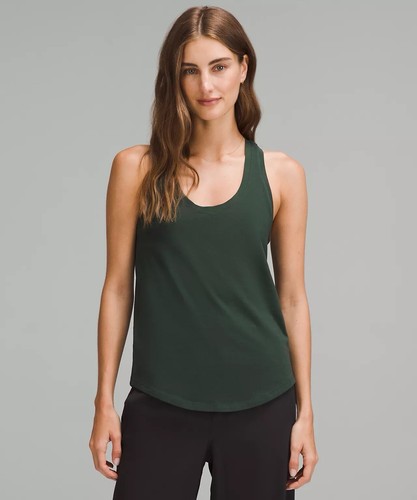 【レア】lululemonのカットソー　サイズ4 lululemon - lululemon(ルルレモン) ノースリーブカットソー