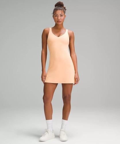 【レア】lululemonのカットソー　サイズ4 $_57.JPG?set_id=8800005007