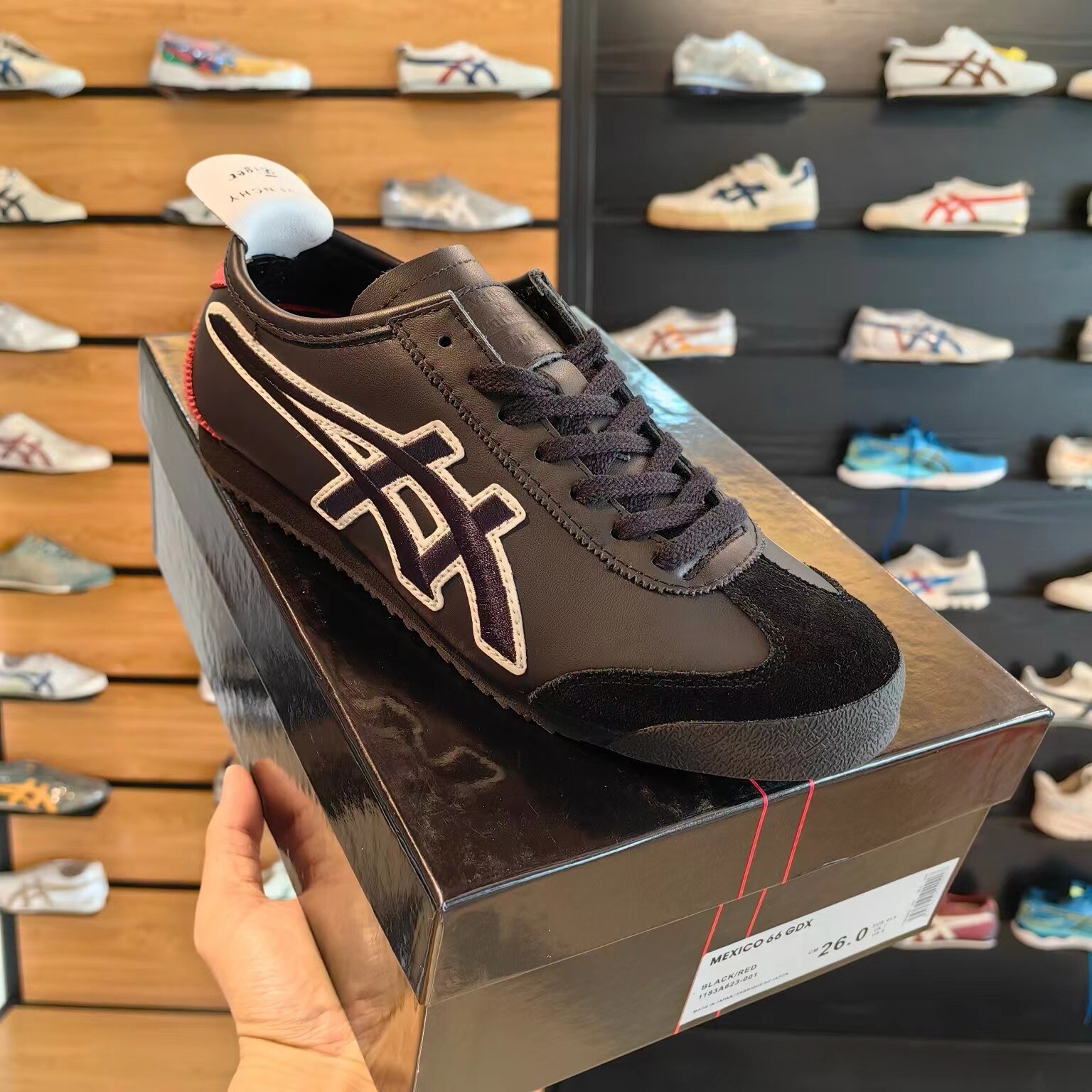 Pre-owned Onitsuka Tiger X Givenchy Serial Unisex Sneakers W/box In Black