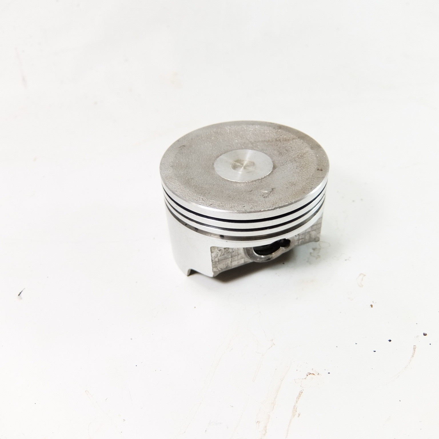 Used Kawasaki 13001-2158 Engine Piston MIU10840 fit FD731V