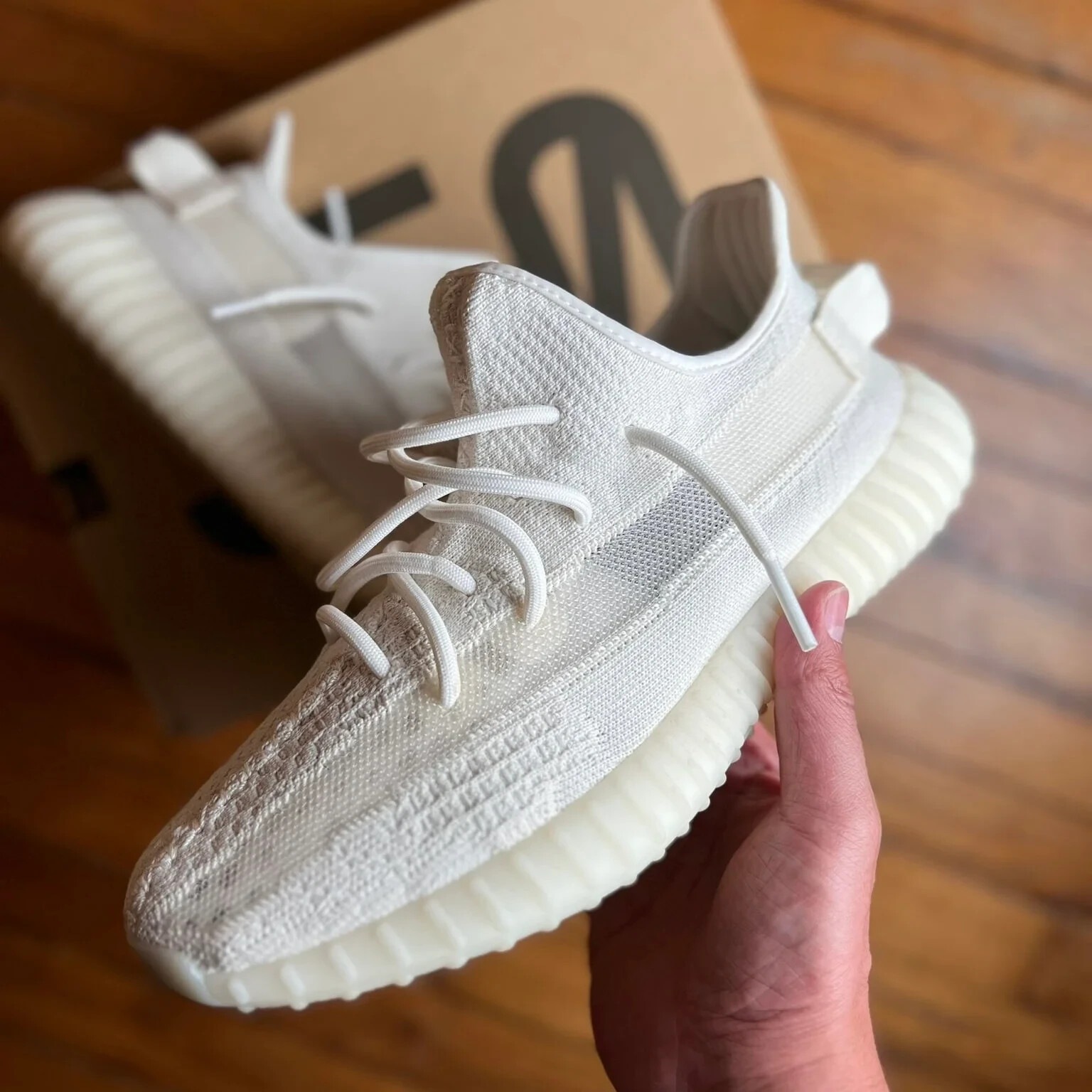 Adidas Yeezy Boost 350 V2 Bone White In Hand New In Box Adidas Yeezy Boost 350 V2 Bone White In Hand New In Box