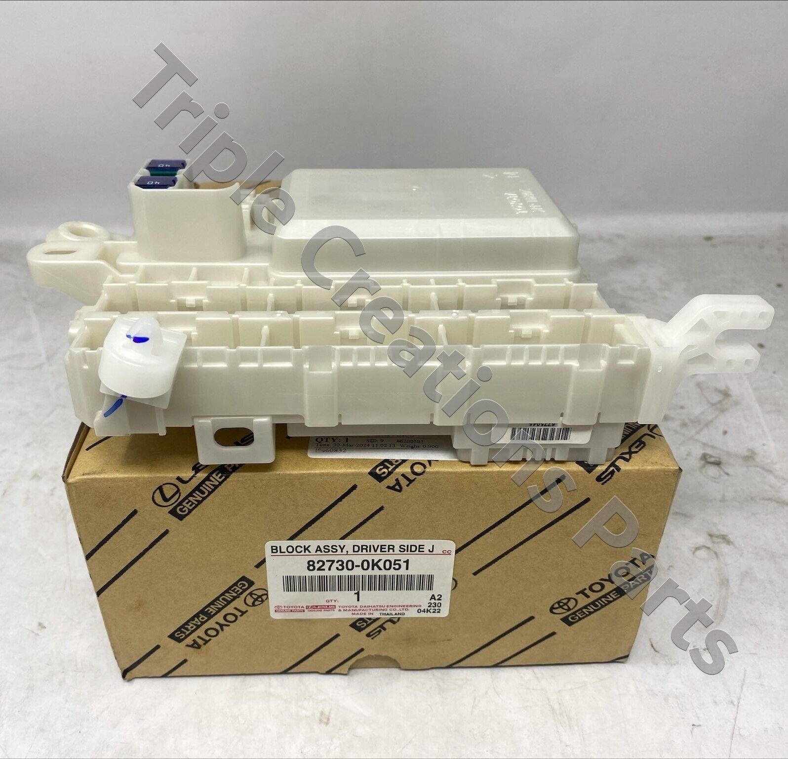 GENUINE Toyota 82730-0K051 BLOCK ASSY, DRIVER SIDE JUNCTION GENUINE Toyota 82730-0K051 BLOCK ASSY, DRIVER SIDE JUNCTION
