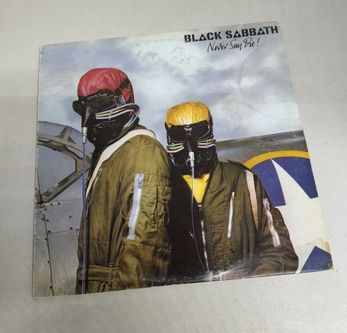 Black Sabbath / Never Say Die UkCover - BSK-1-3186 G2 WB