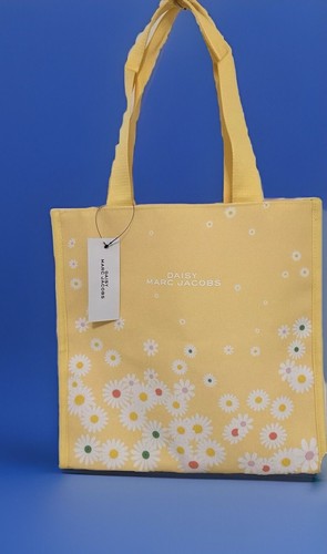 トートバッグ Marc Jacobs THE DAISY CANVAS SMALL TOTE BAG Marc Jacobs The Daisy Canvas Small Tote Handbag – ShopCGX