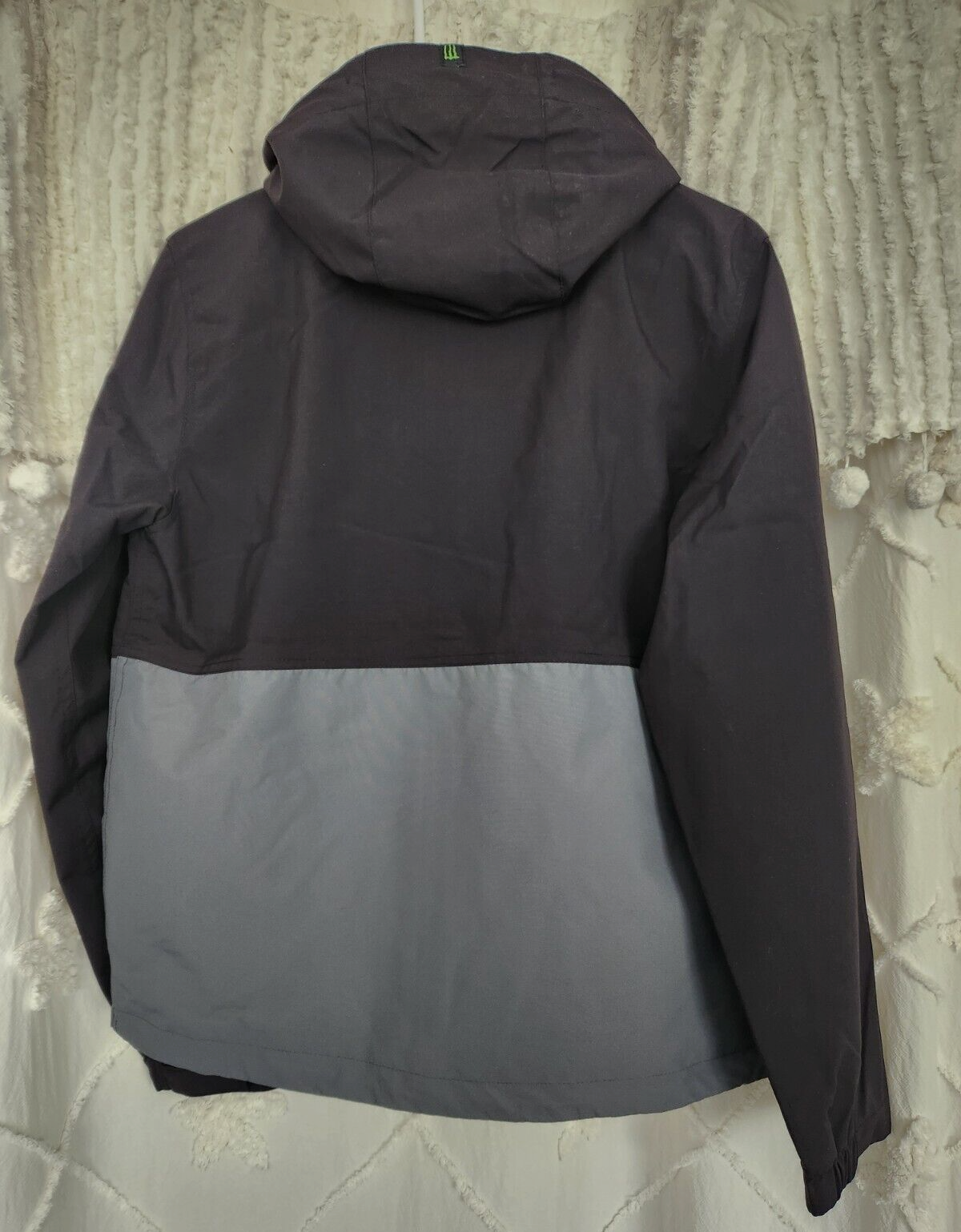Monster Energy Drink Men's Windbreaker Rain Jacket Hooded Size S Black / Gray FS