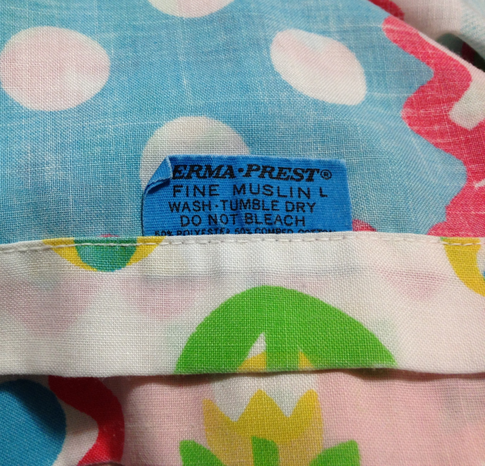 Perma Prest Twin Size Flat Sheet Colorful Ric Rac Design