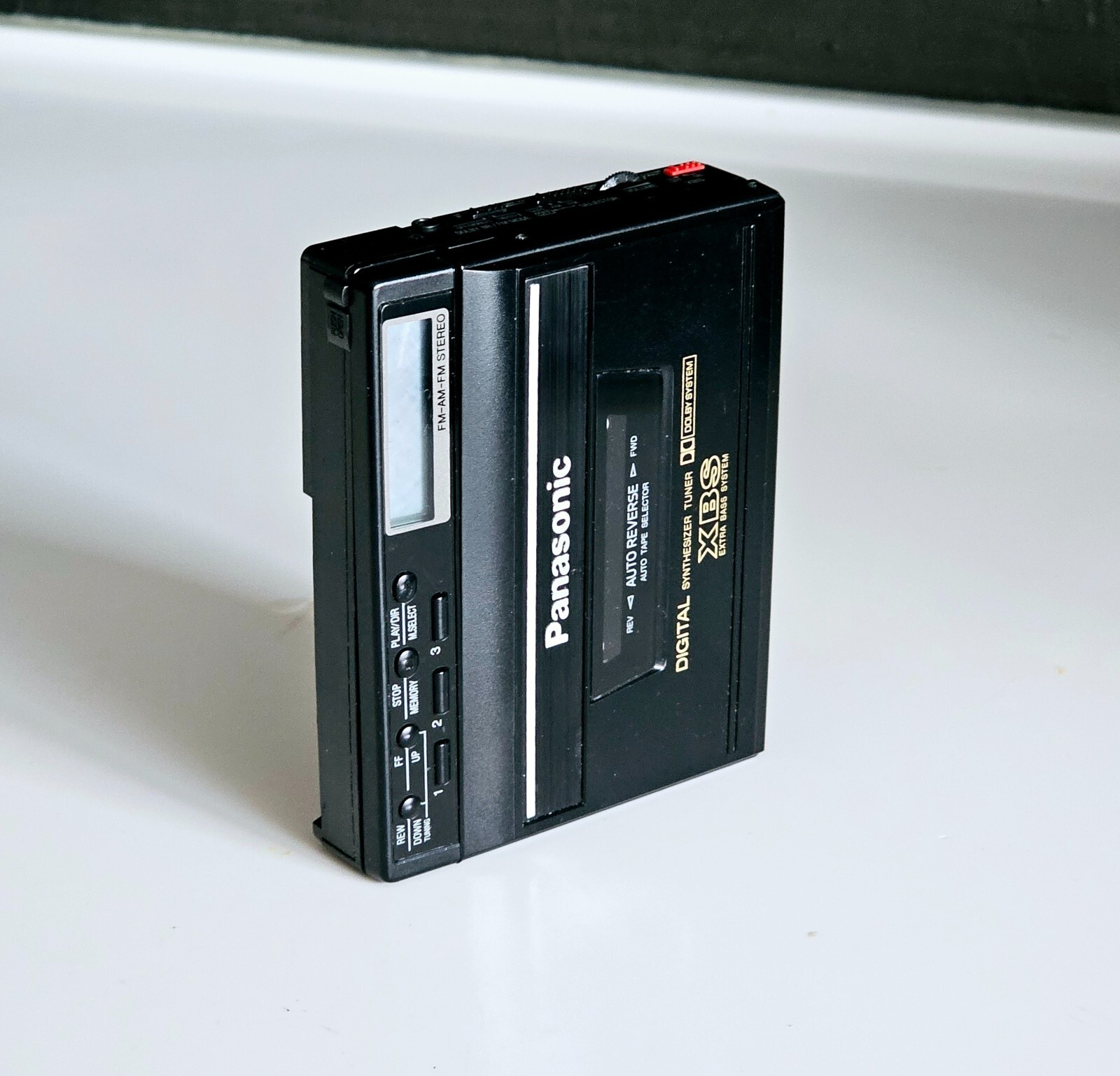 Rare Panasonic RQ-V500 Personal Radio Cassette Walkman