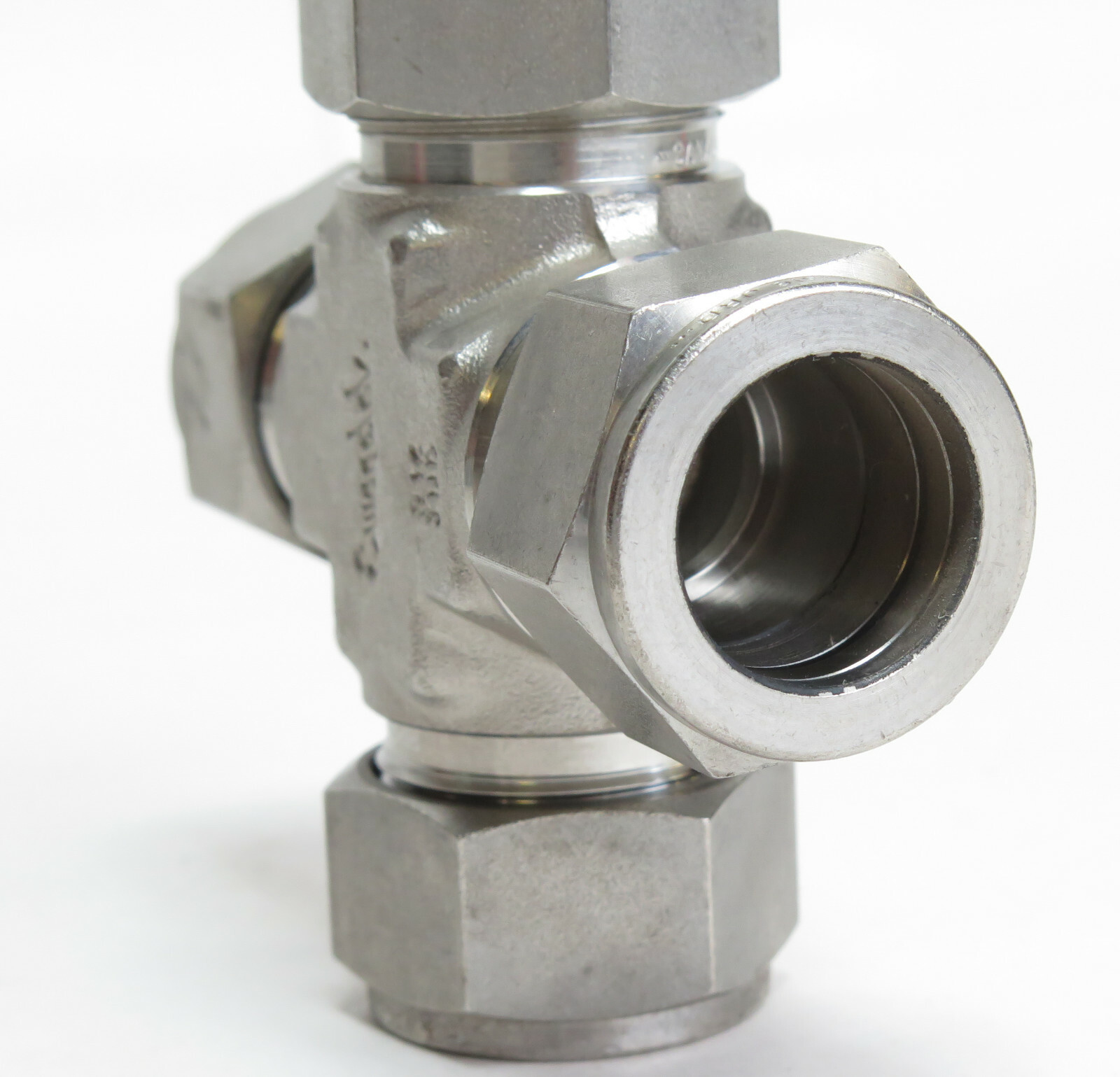 SWAGELOK SS-1210-4 CROSS UNION COMPRESSION FITTING, 3/4