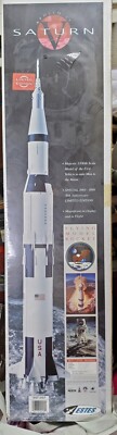 Estes 2157 Apollo 11 Saturn 5 model rocket kit Limited Edition New in Box 1998