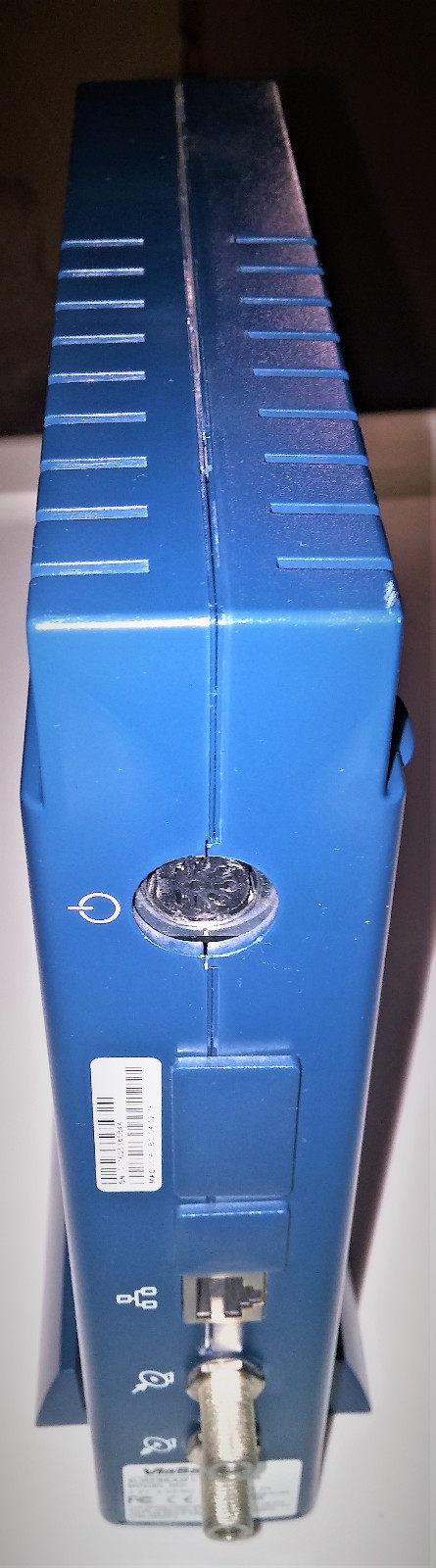 ViaSat Surfbeam I.T.E. Modem Model SM2000 + ViaSat Model HP-OW080043 AC ADAPTER