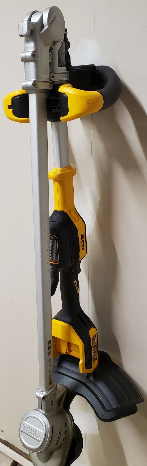 DeWalt 20V MAX String Trimmer Wall Mount Hanger DCST922 DCST922P1 DCST