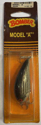 Hard to Find Bomber Shallow Model A -B02AXBS -Pearl /Black Color  1/4  Oz