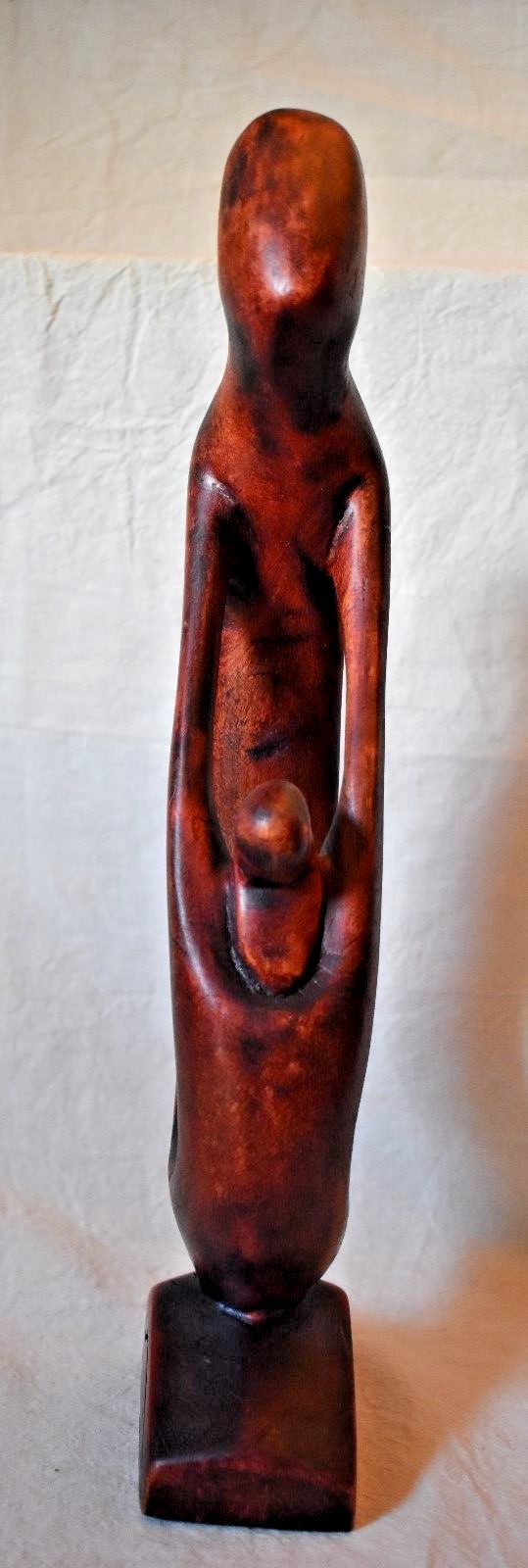 Hand crafted Wooden Parent and Child Sculpture Figurine 7 7/8 in. tall mom baby