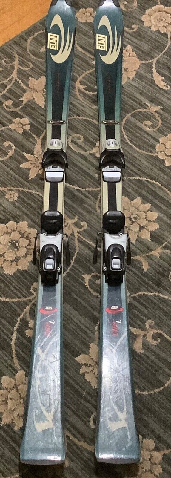 Elan Parabolic SCX Cap 163Cm Skis W/ Rossignol 60fd Bindings Elan Parabolic SCX Cap 163Cm Skis W/ Rossignol 60fd Bindings