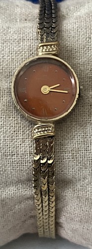 時計 HAMILTON LADY HAMILTON VINTAGE QUARTZ American Classic Lady Hamilton Vintage Quartz - Dial color