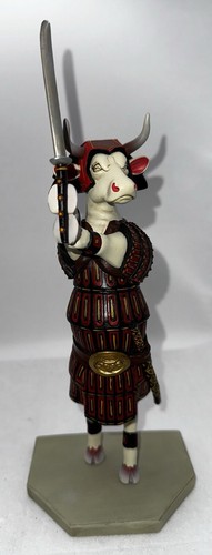cow parade 【Sam-Moo-Rai】 Vintage Cow Parade Sam-Moo-Rai Japanese Samurai Cow Figurine