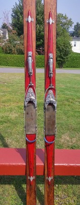 GREAT OLD WOODEN Skis 77