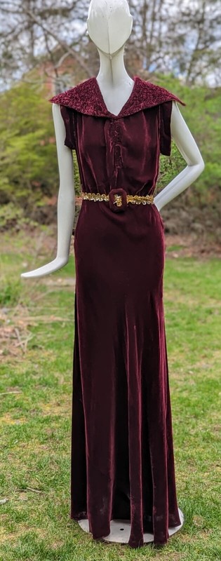 ANTIQUE 1930'S RED WINE SILK VELVET LONG DRESS W GOLD SEQUIN