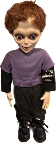 TAG ATTACHED 2004 SHOWS TEETH Spencers Seed of Chucky Son Glen Doll  24