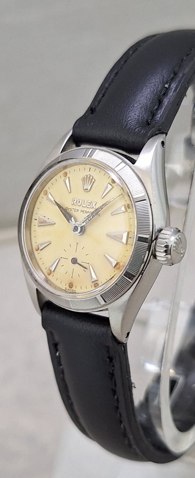 ROLEX OYSTER PERPETUAL ヴィンテージ レディース Rolex Lady Oyster Perpetual Date – Analog:Shift