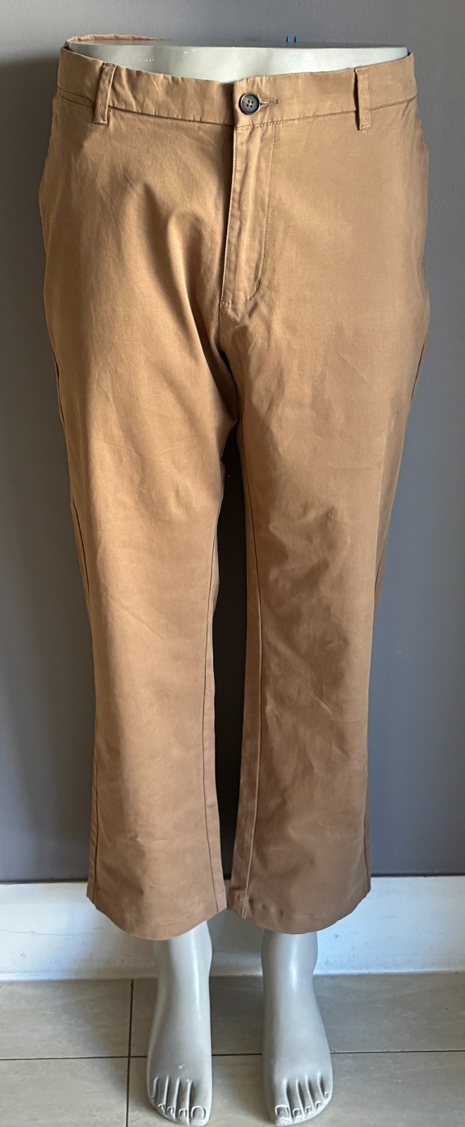 EXCEED Mens Chinos Pants Tan Size 40 Slim Tapered Fit Low Rise Belt Loops