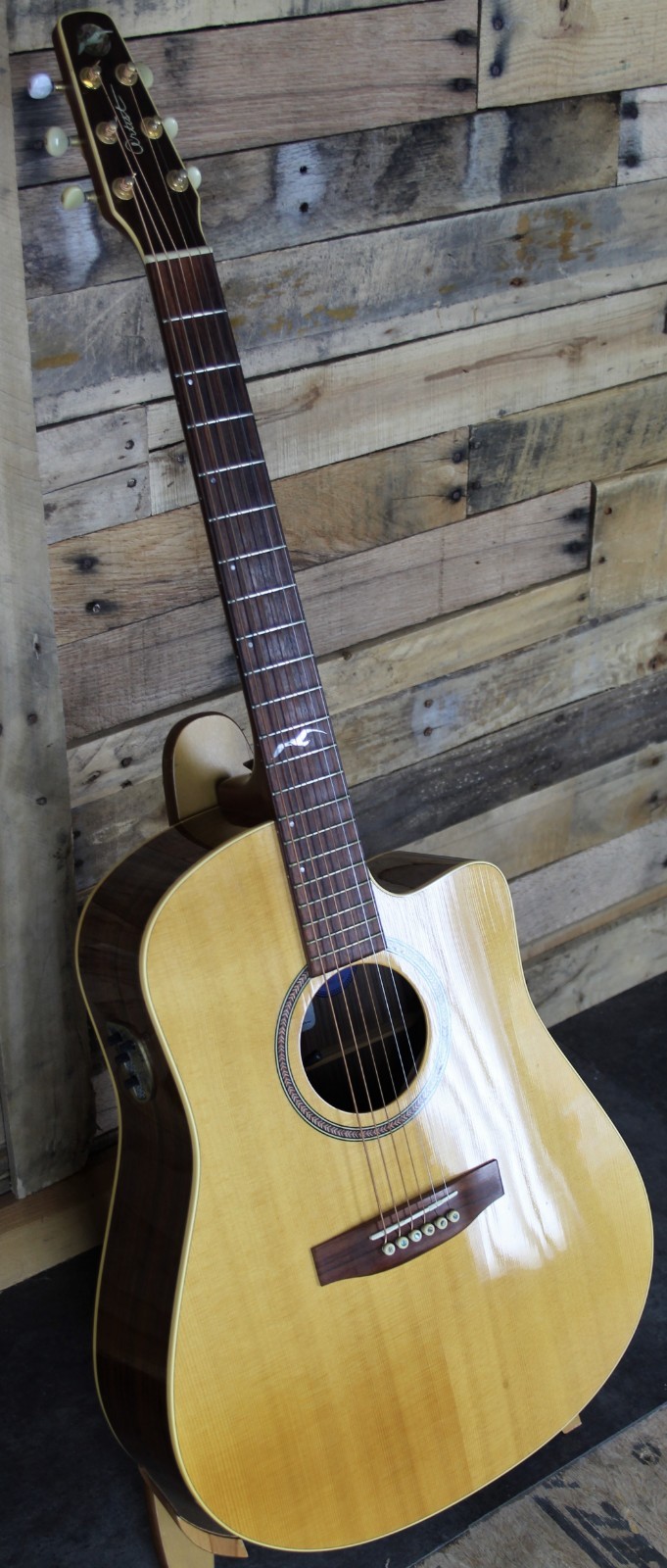 2004 Seagull Artist Studio CW QII Acoustic-Electric Guitar