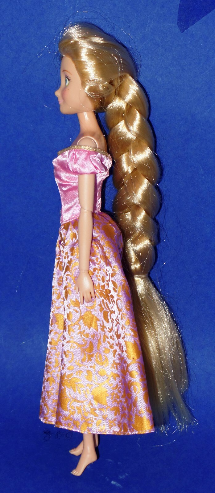 Disney Store Tangled 12